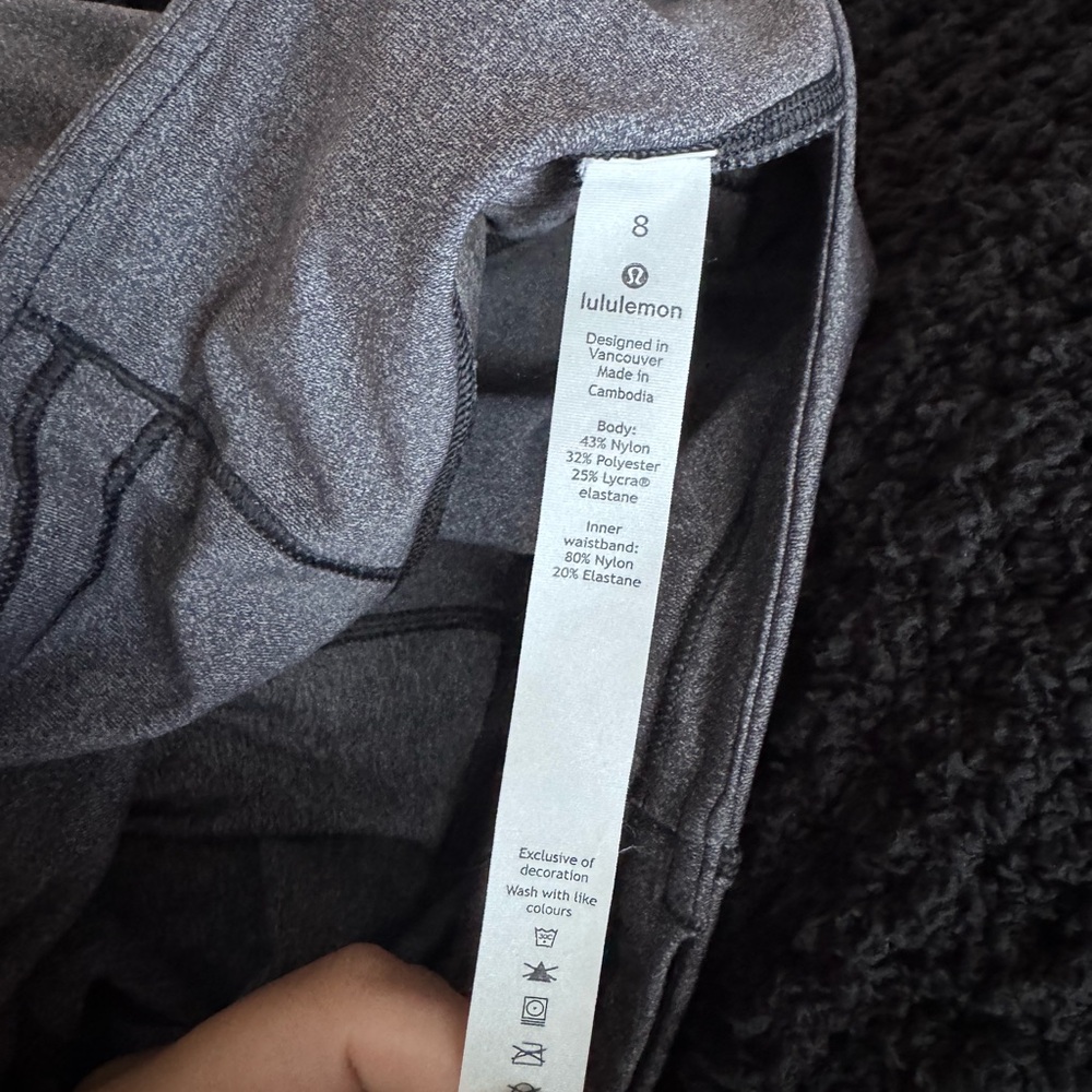 Lululemon leggings - Picture 4 of 4
